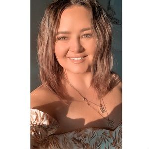 Meet your Posher, Maeghan